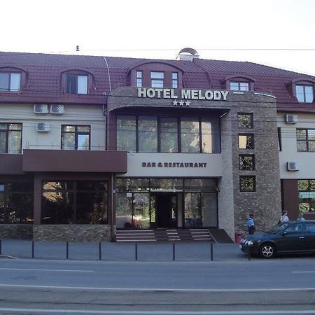Hotel Melody Орадеа Екстериор снимка